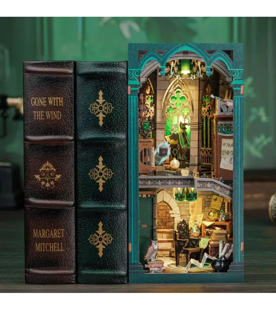 DIY Darkness Common Room Cutebee - book nook salle secrete magique lumineuse - Assemblez-Moi Langon Sud Gironde