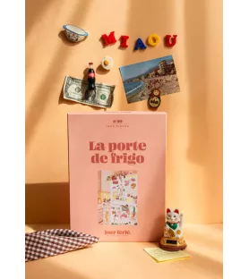Puzzle La Porte du Frigo (Jour Férié) – scène de cuisine illustrée et poétique – chez Assemblez-Moi à Langon