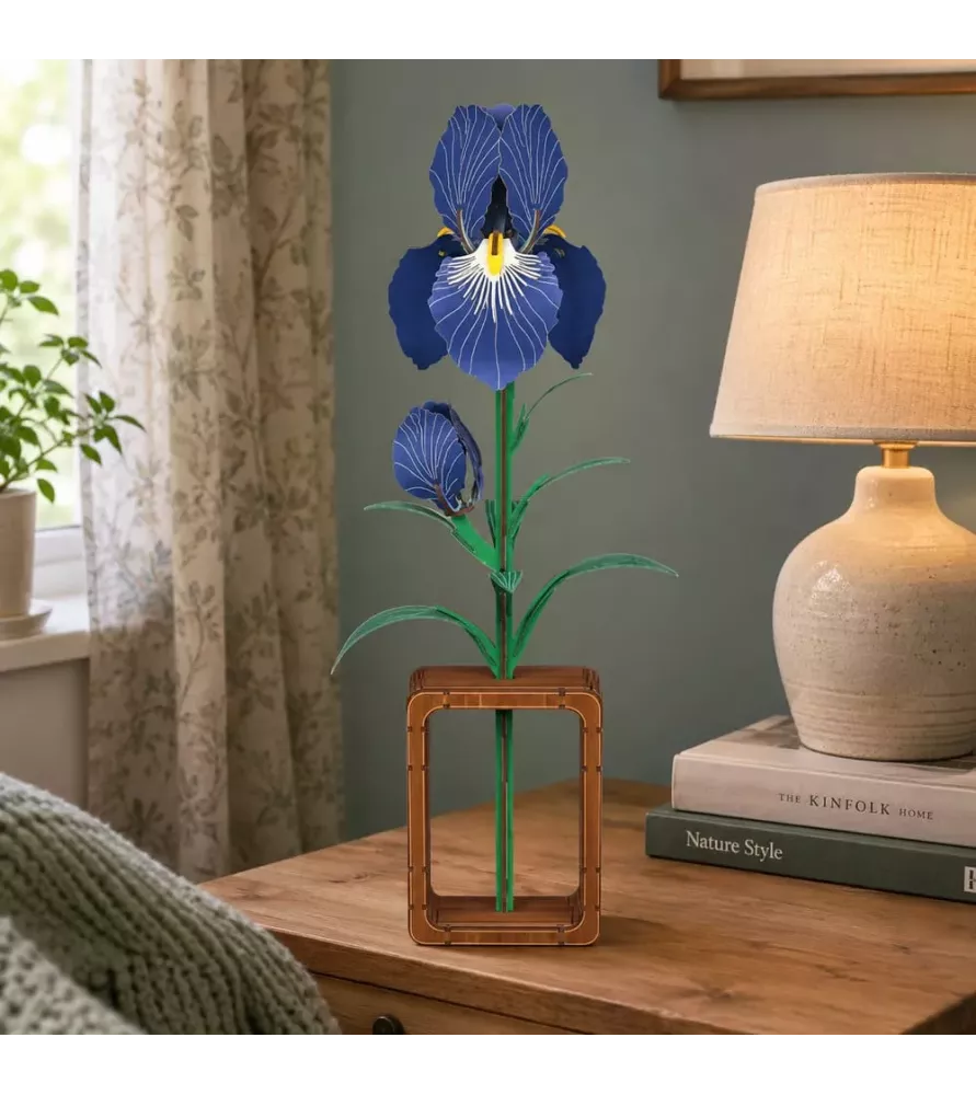 DIY Iris Bleu Cutebee – fleur en bois décorative à assembler – chez Assemblez-Moi
